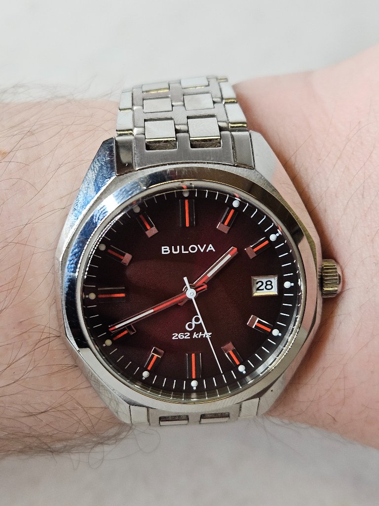 Bulova Red Face Jet Star Men's Stainless Steel Watch 7 Inch 38mm W/ Extra Links